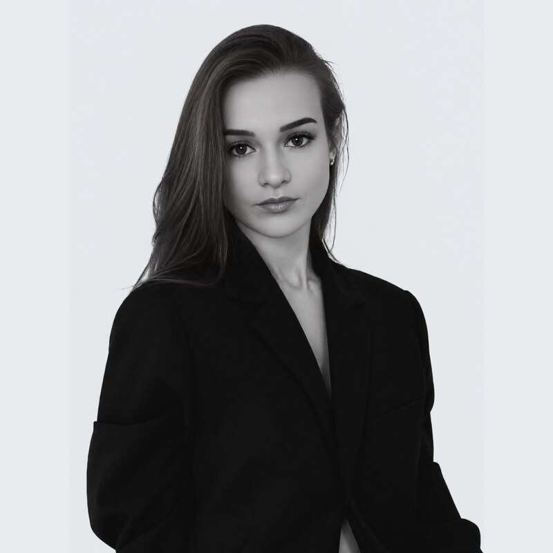 Анна Ивлева
